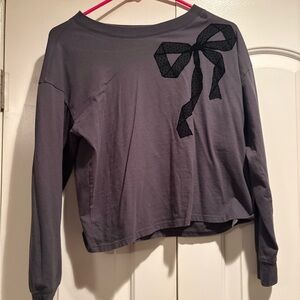 GAP Gray Long Sleeve Tee with Black Bow